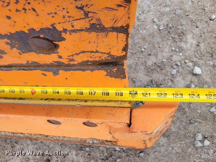 image for item DM8200 2005 Freightliner Business Class M2  dump truck