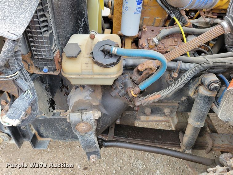 image for item DM8200 2005 Freightliner Business Class M2  dump truck