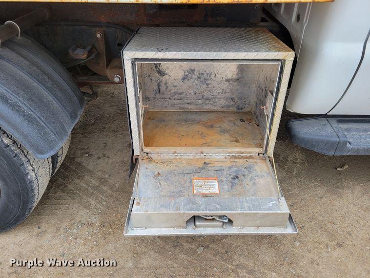 image for item DM8201 2008 Ford F450 Super Duty XL  dump truck