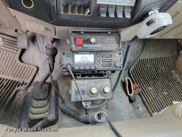 image for item DM8201 2008 Ford F450 Super Duty XL  dump truck