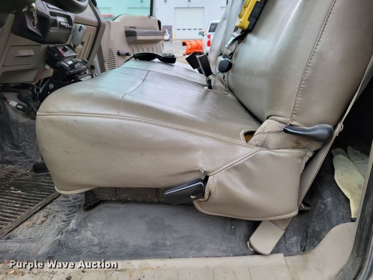 image for item DM8201 2008 Ford F450 Super Duty XL  dump truck