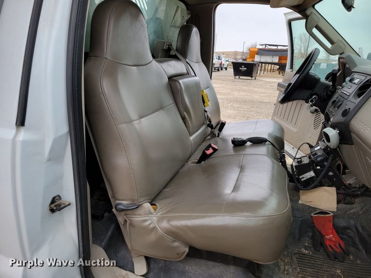 image for item DM8201 2008 Ford F450 Super Duty XL  dump truck