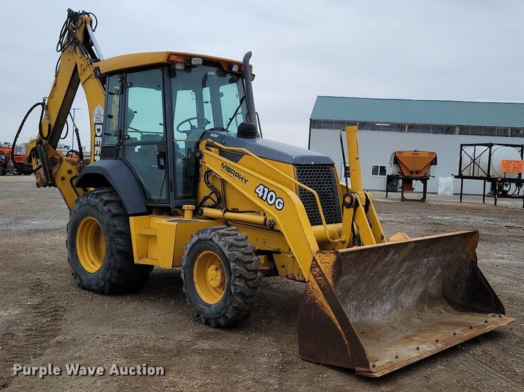 image for item DM8202 2004 John Deere 410G  backhoe