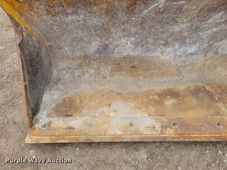 image for item DM8202 2004 John Deere 410G  backhoe