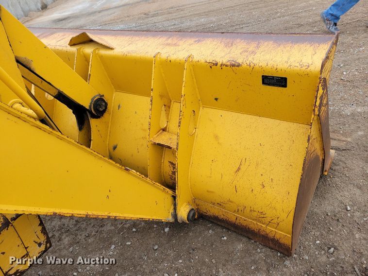 image for item DM8202 2004 John Deere 410G  backhoe