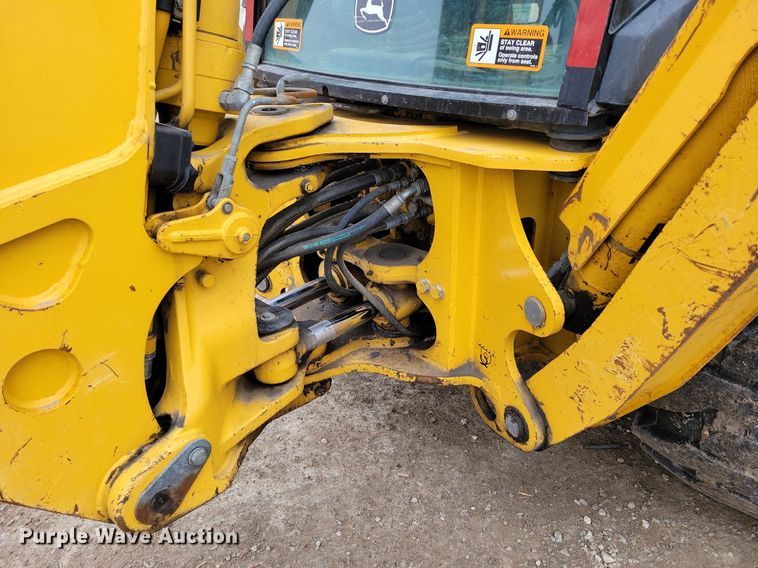 image for item DM8202 2004 John Deere 410G  backhoe