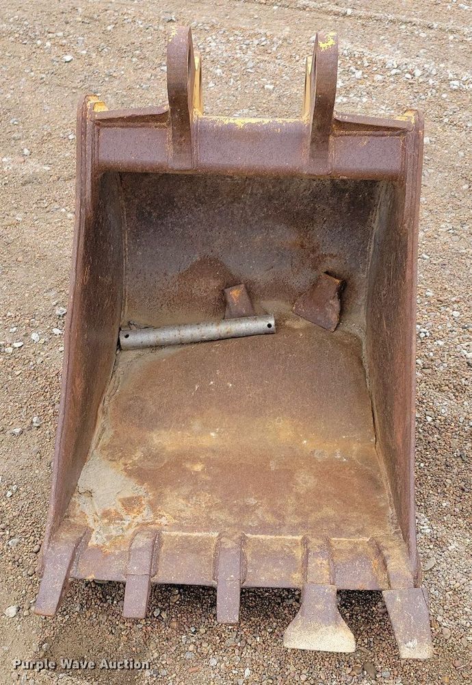 image for item DM8202 2004 John Deere 410G  backhoe