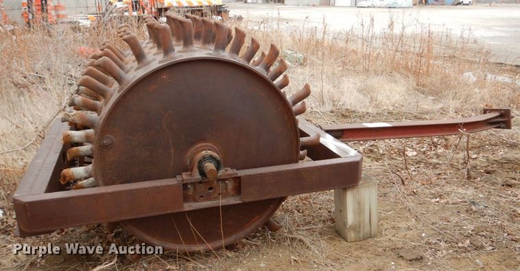 image for item DM8203 Sheepsfoot roller