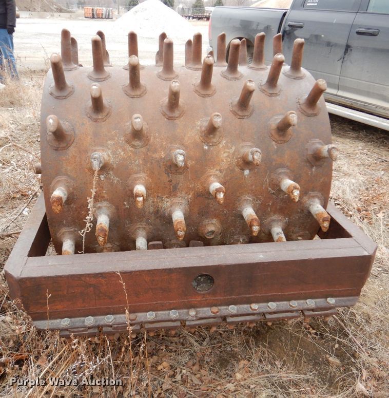 image for item DM8203 Sheepsfoot roller