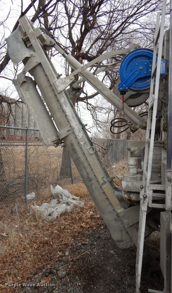 image for item DM8204 2004 Sterling Acterra  ready mix truck