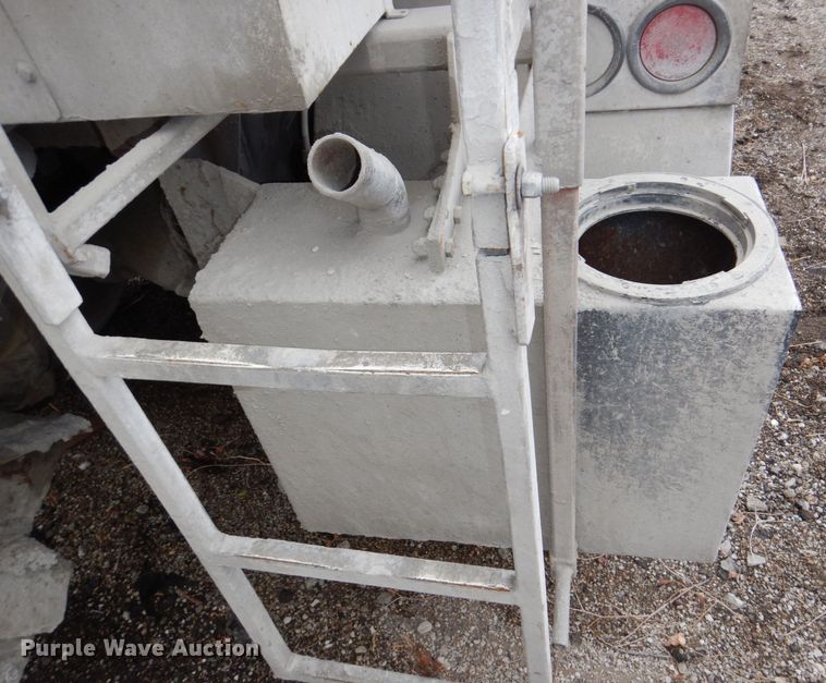 image for item DM8204 2004 Sterling Acterra  ready mix truck