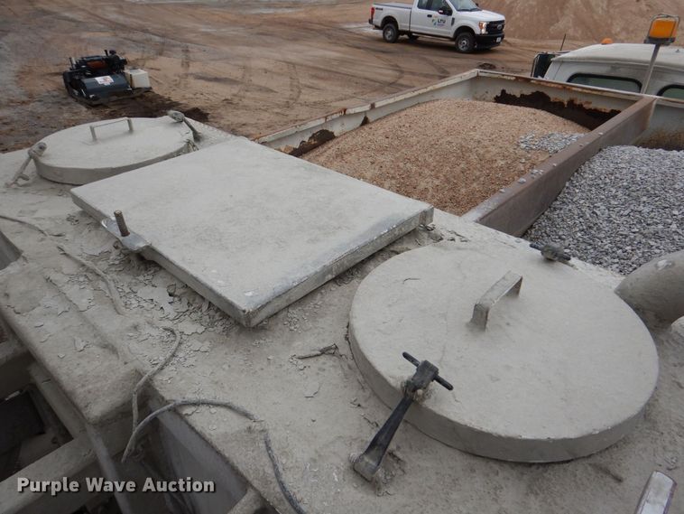 image for item DM8204 2004 Sterling Acterra  ready mix truck