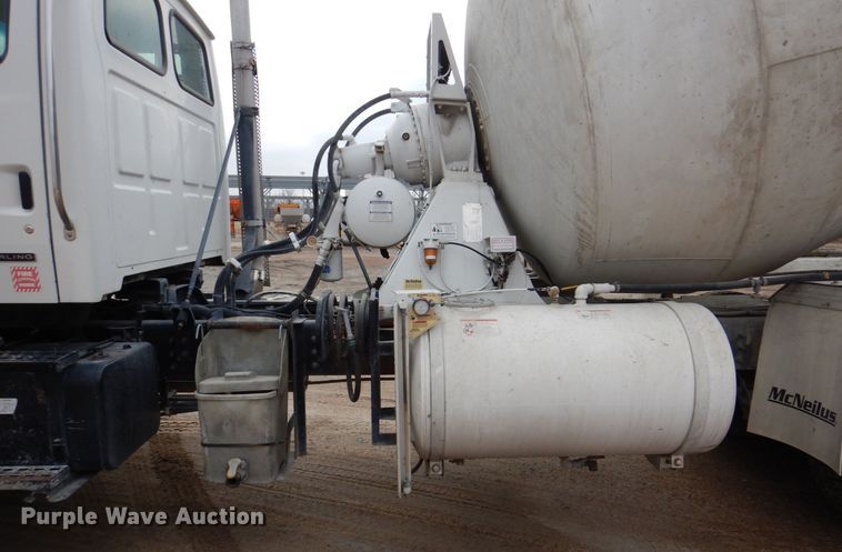 image for item DM8205 2003 Sterling LT8500  ready mix truck