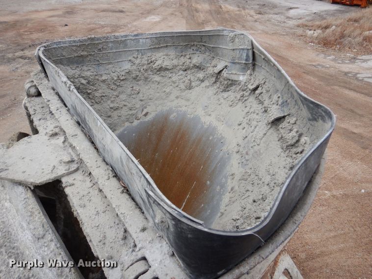 image for item DM8205 2003 Sterling LT8500  ready mix truck