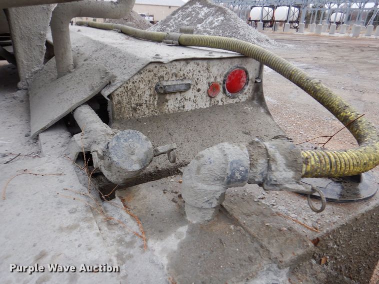 image for item DM8205 2003 Sterling LT8500  ready mix truck