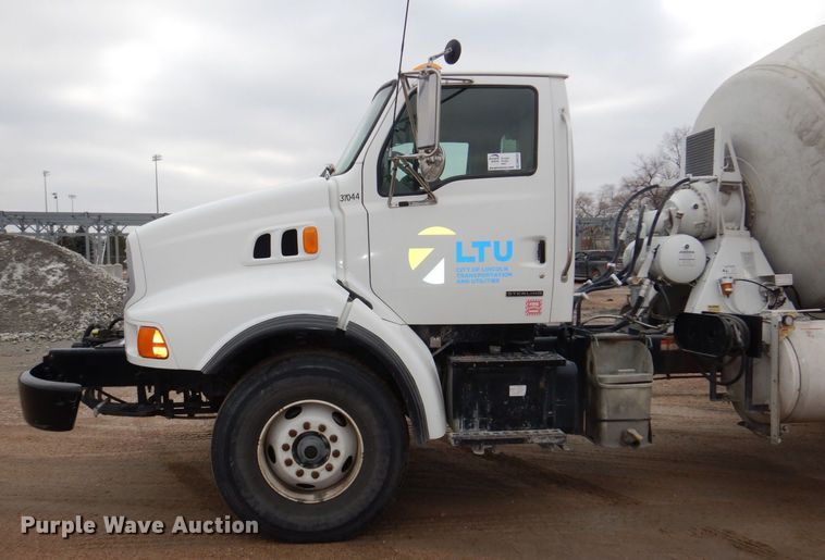 image for item DM8205 2003 Sterling LT8500  ready mix truck