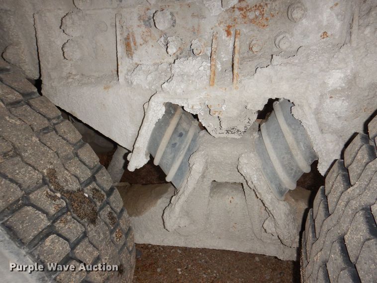 image for item DM8205 2003 Sterling LT8500  ready mix truck