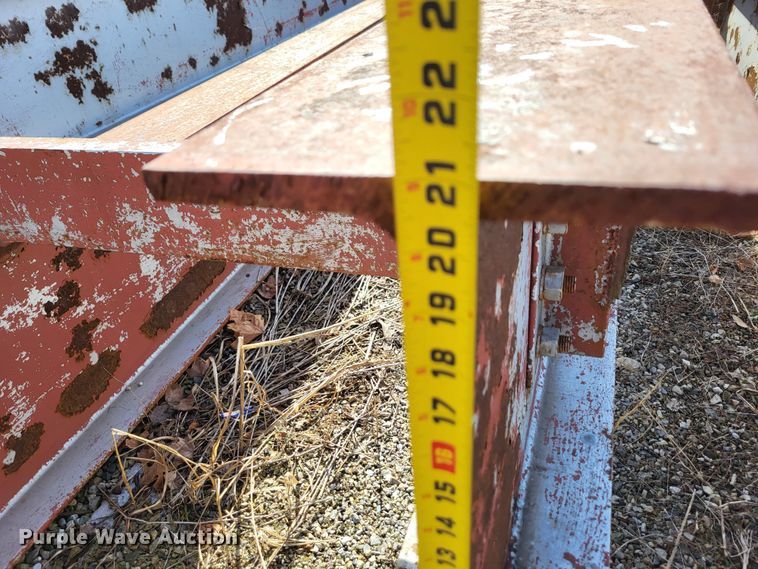 image for item DO3558 (4) I-beams
