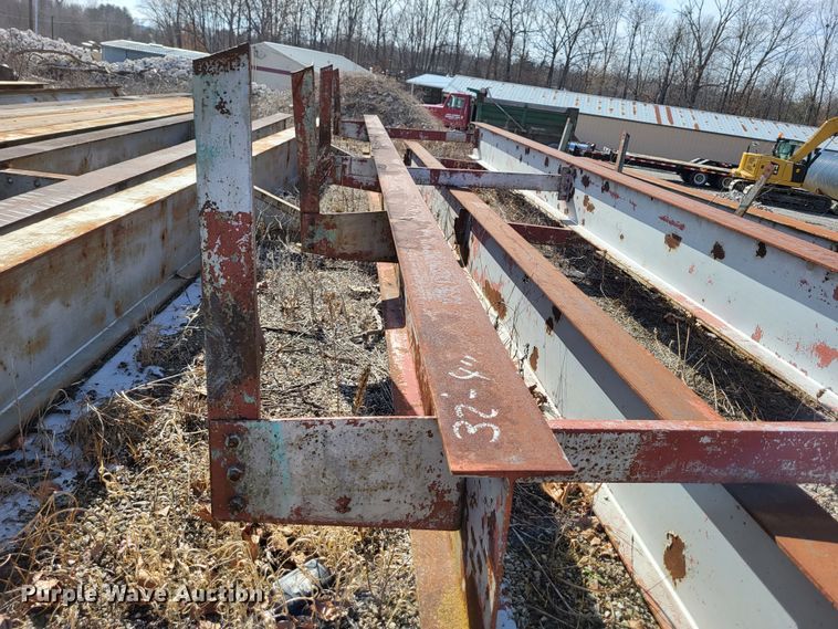 image for item DO3558 (4) I-beams