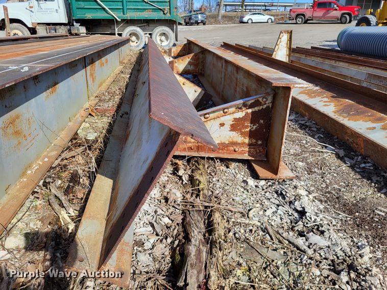 image for item DO3559 (8) I-beams