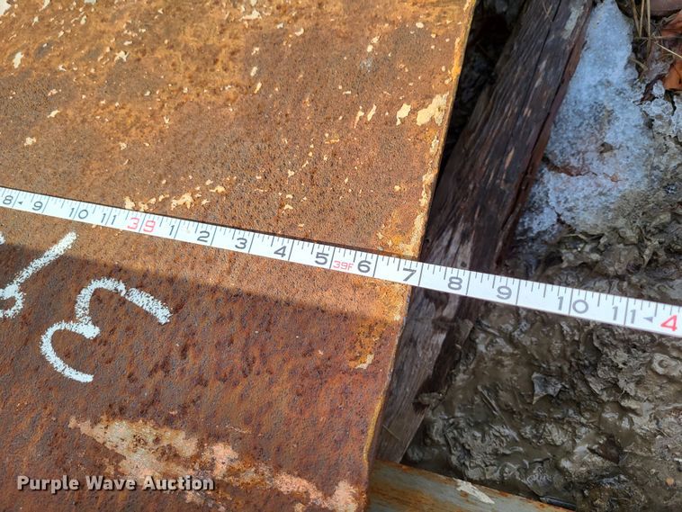 image for item DO3560 (3) I-beams