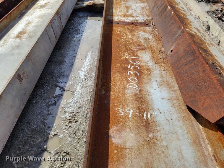 image for item DO3561 (4) I-beams