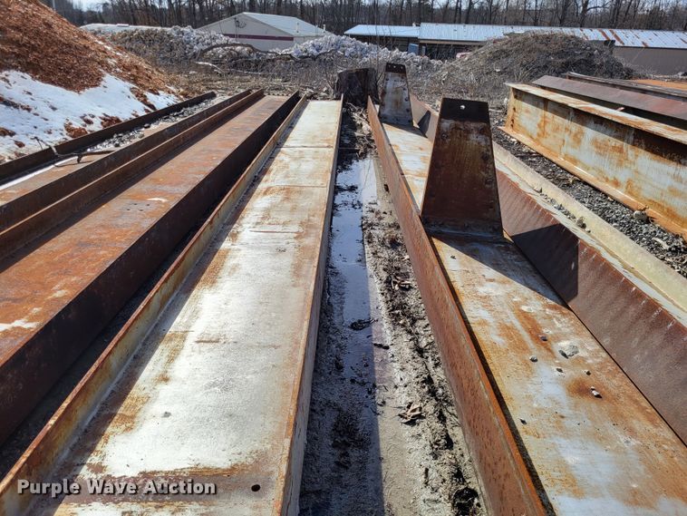 image for item DO3561 (4) I-beams