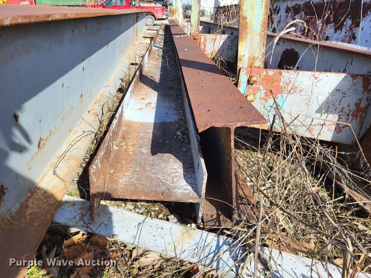 image for item DO3562 (2) I-beams