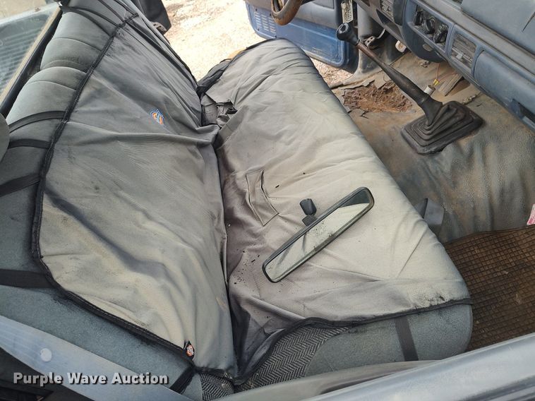 image for item DO3735 1993 Ford F150  pickup truck