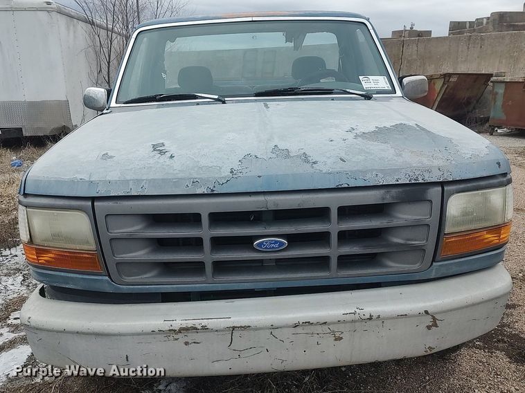 image for item DO3735 1993 Ford F150  pickup truck