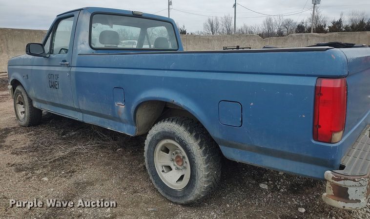 image for item DO3735 1993 Ford F150  pickup truck