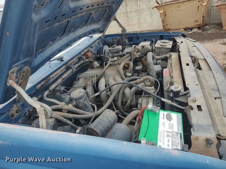 image for item DO3735 1993 Ford F150  pickup truck