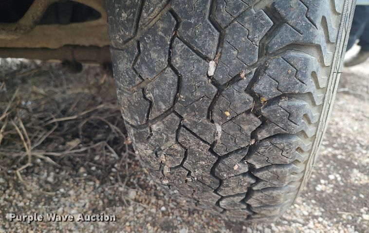 image for item DO3735 1993 Ford F150  pickup truck