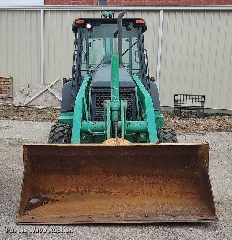 image for item DO3736 2006 John Deere 310G  backhoe