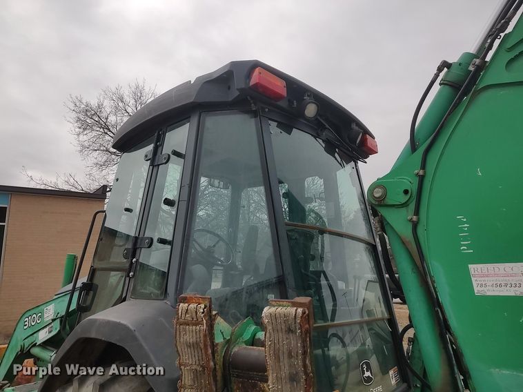image for item DO3736 2006 John Deere 310G  backhoe