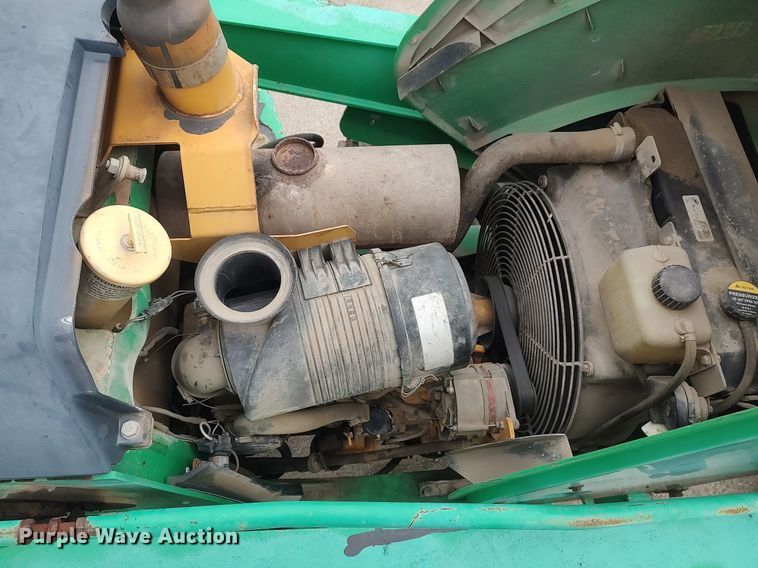 image for item DO3736 2006 John Deere 310G  backhoe