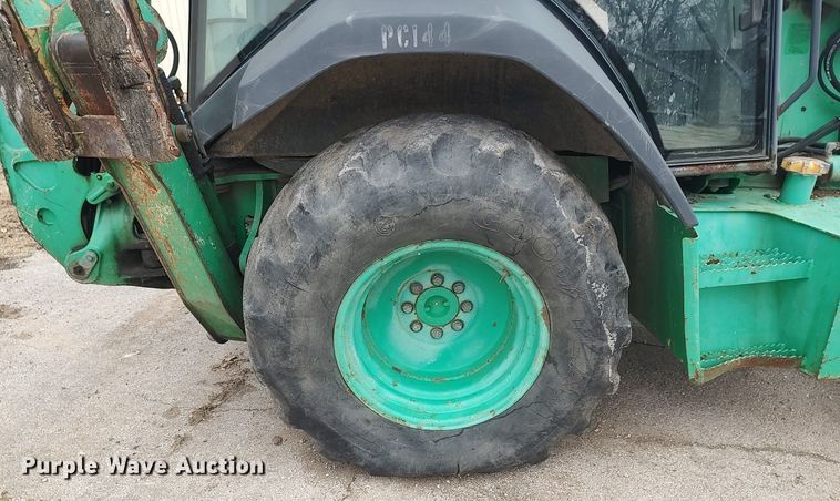 image for item DO3736 2006 John Deere 310G  backhoe