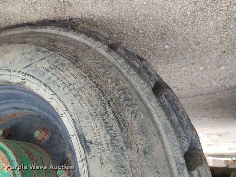 image for item DO3736 2006 John Deere 310G  backhoe