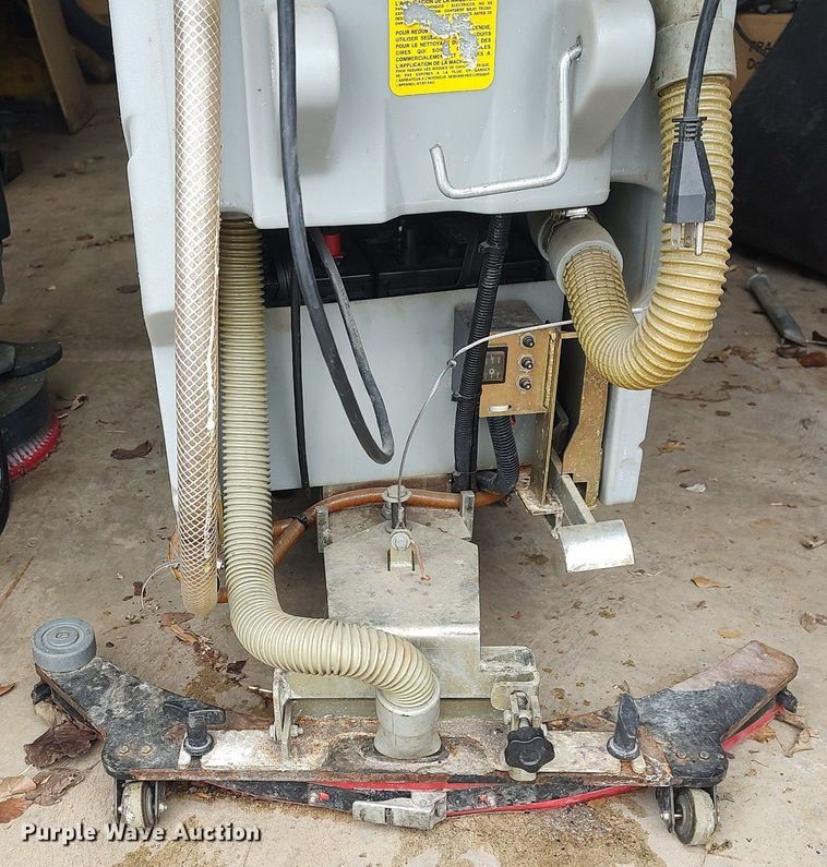 image for item DO3737 (2) Advance BA/5231D floor scrubbers