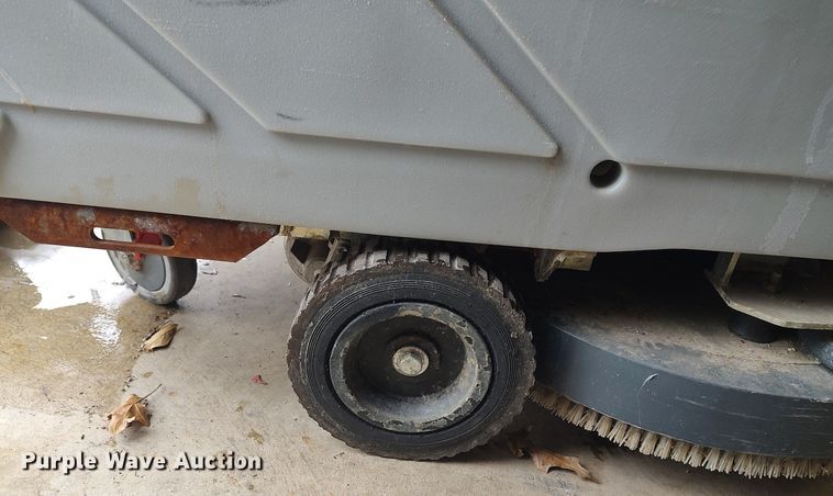 image for item DO3737 (2) Advance BA/5231D floor scrubbers