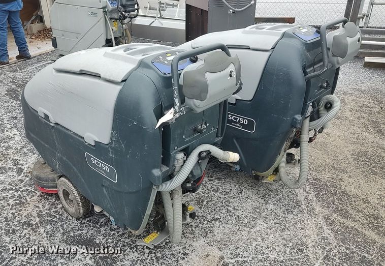 image for item DO3738 (2) Advance Ecoflex SC750 floor scrubbers