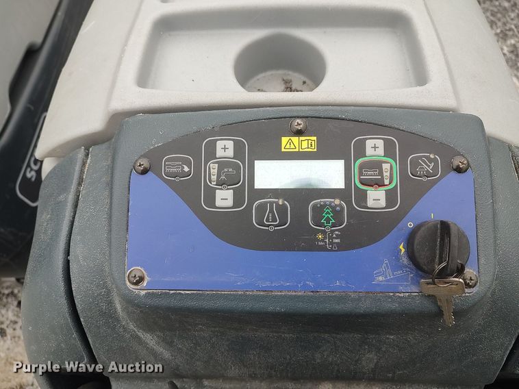 image for item DO3738 (2) Advance Ecoflex SC750 floor scrubbers