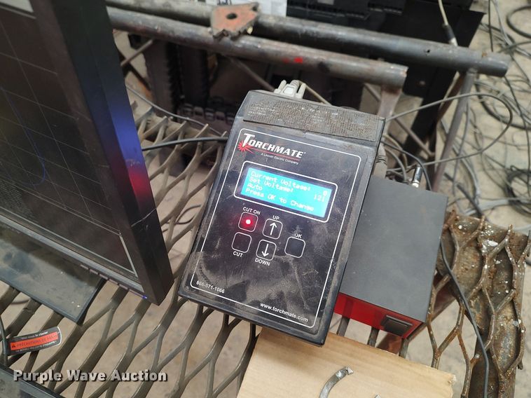 image for item DO3739 Lincoln Torchmate 4x4  plasma cutting table