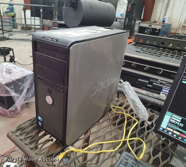 image for item DO3739 Lincoln Torchmate 4x4  plasma cutting table