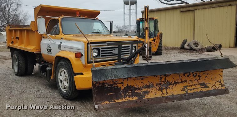 image for item DO3781 1978 Chevrolet C65  dump truck