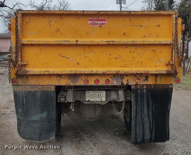 image for item DO3781 1978 Chevrolet C65  dump truck