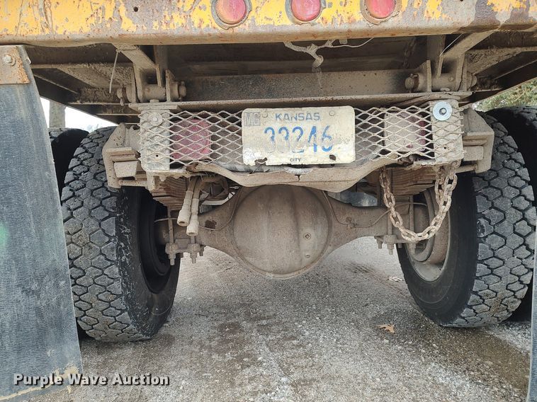 image for item DO3781 1978 Chevrolet C65  dump truck