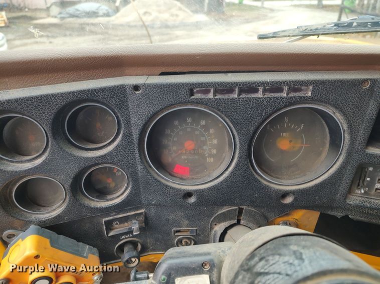 image for item DO3781 1978 Chevrolet C65  dump truck