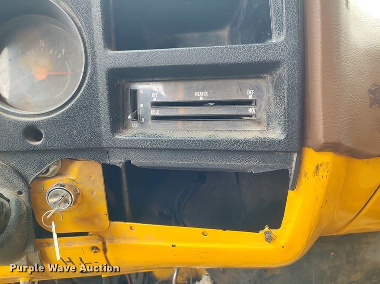 image for item DO3781 1978 Chevrolet C65  dump truck