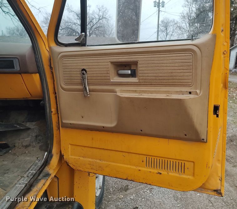 image for item DO3781 1978 Chevrolet C65  dump truck